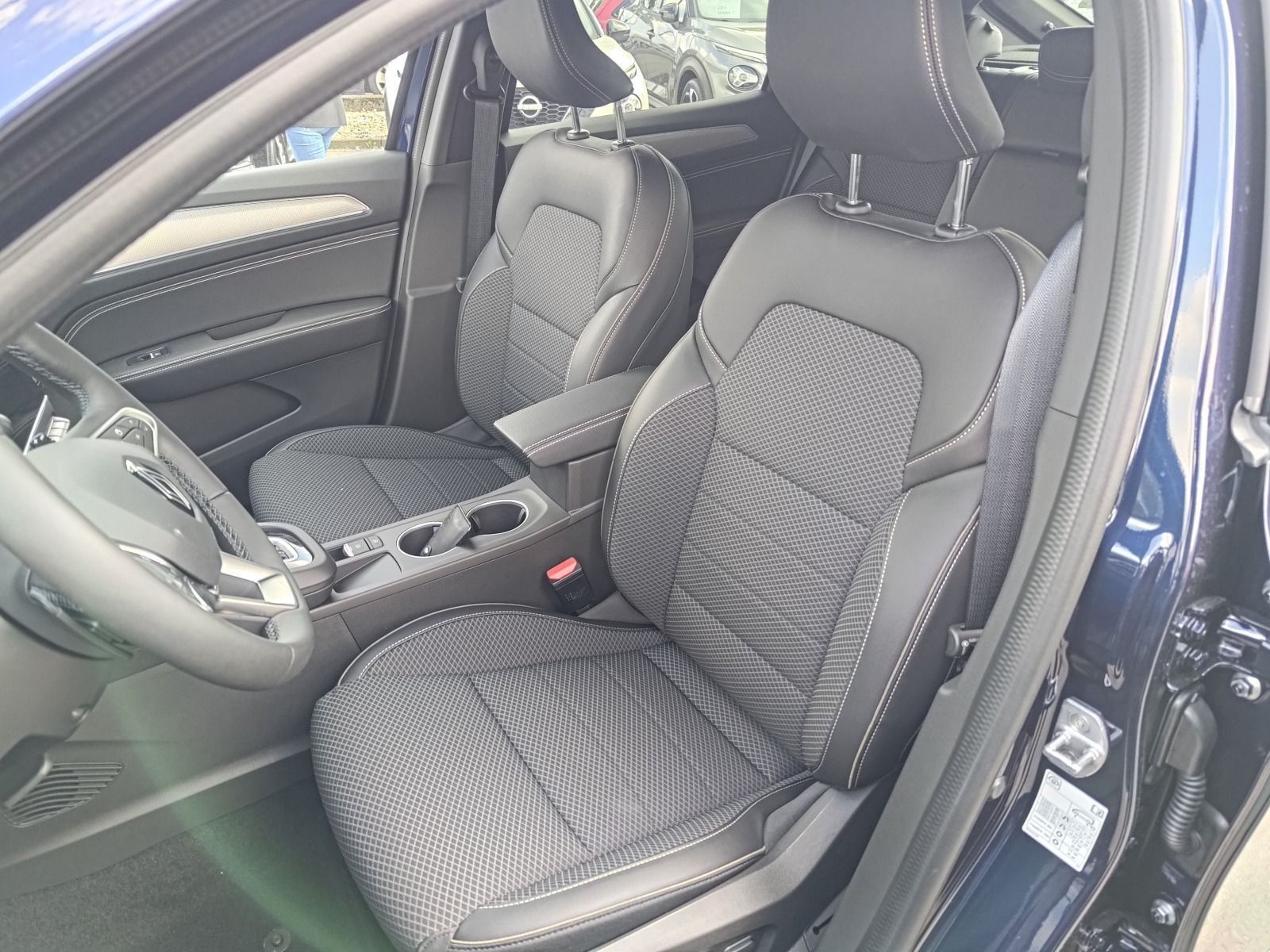 Renault Arkana Techno Mild Hybrid - Samsaru's Car Outlet