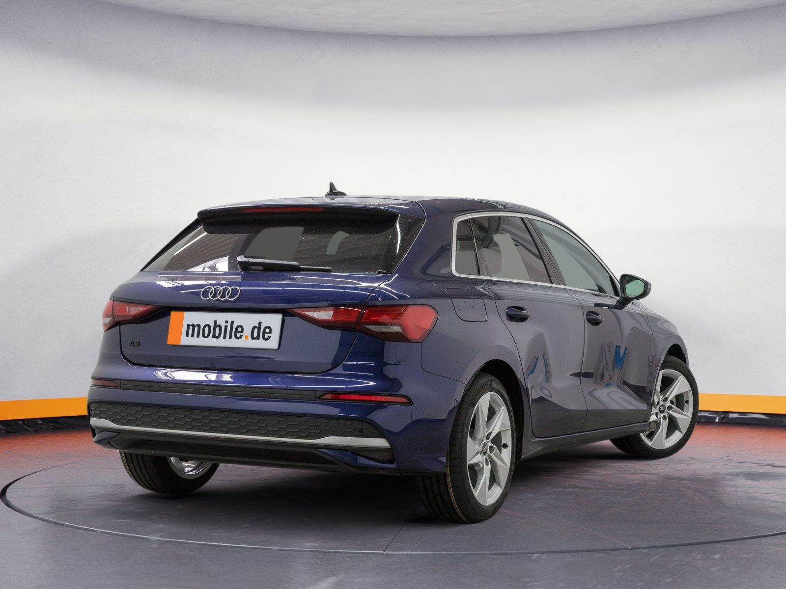 Audi A3 Sportback 30 TFSI ADVANCED - Samsaru's Car Outlet