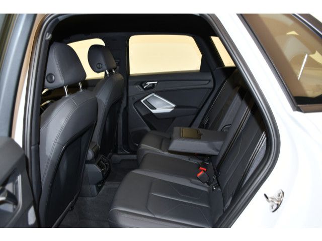 Audi Q3 45 2.0 TFSI quattro S-tronic - Samsaru's Car Outlet