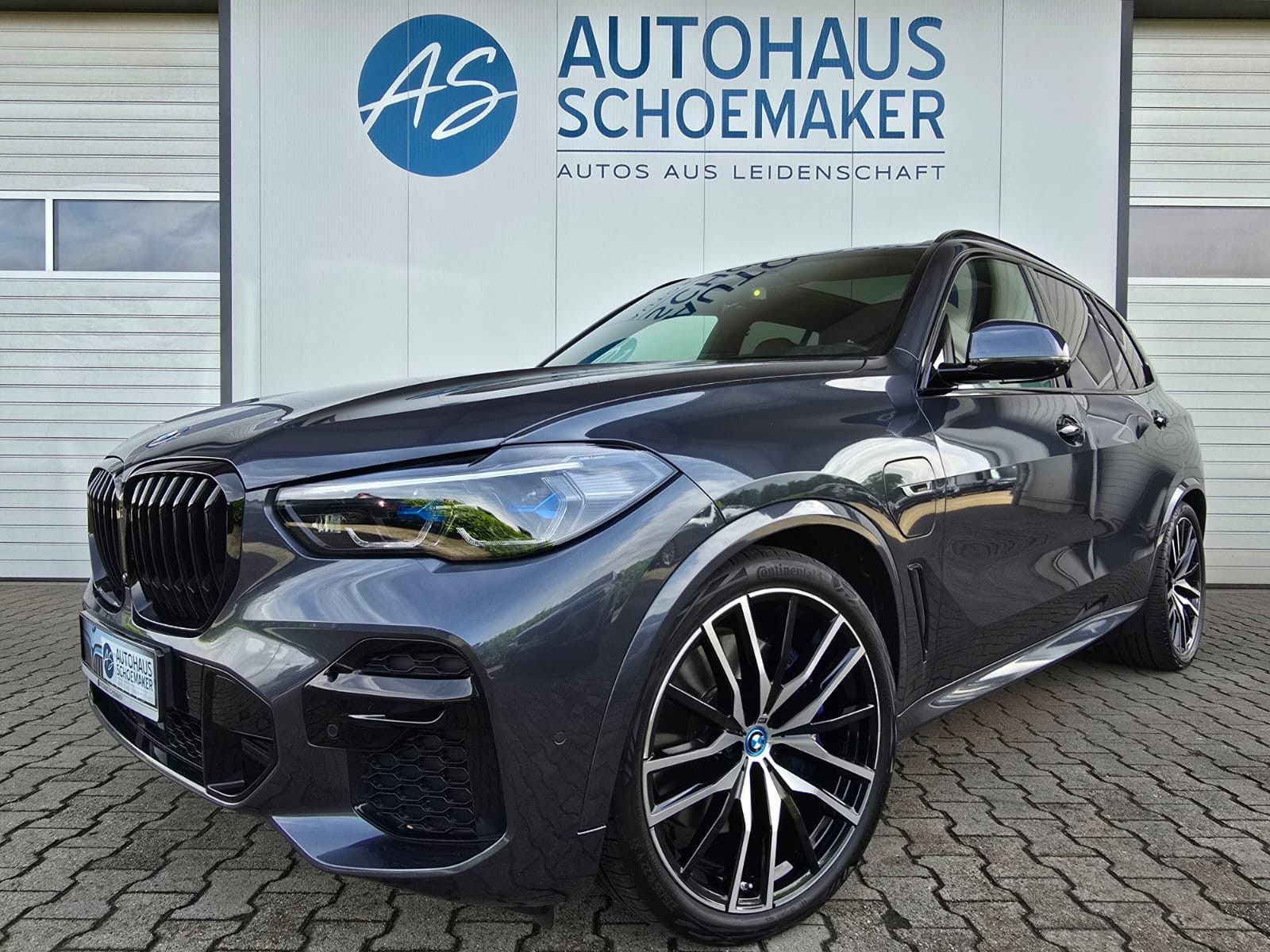 BMW X5 xDrive45e M Sport*Merino*AHK,Pano,B&W HIFI