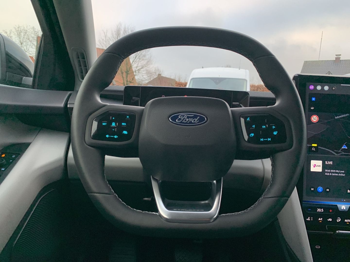 Ford Explorer RWD Extended Range HUD AHK-el. klappb.