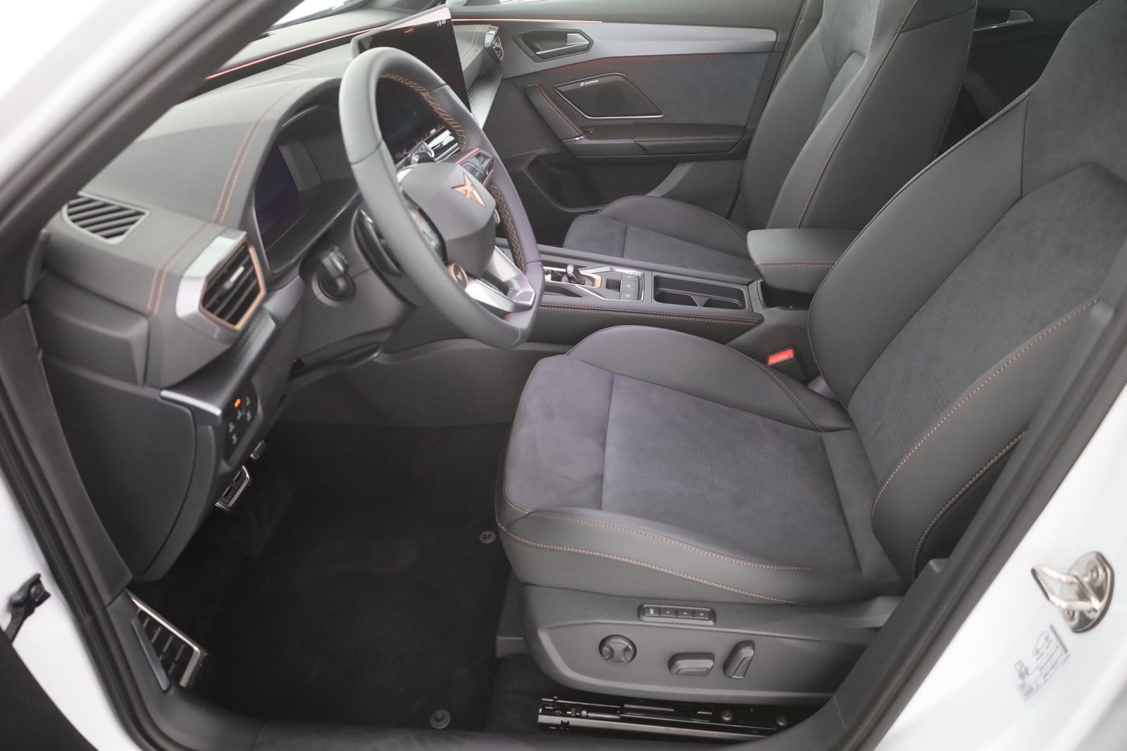 Cupra Formentor VZ 2.0 TSI DSG 4Drive - Samsaru's Car Outlet