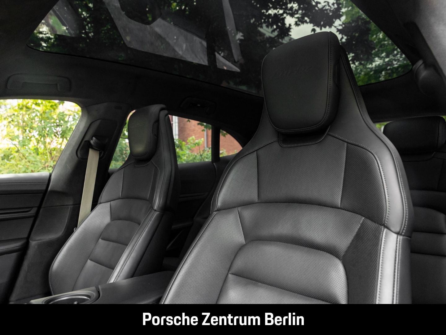 Porsche Taycan Turbo Sport Turismo Burmester Panorama