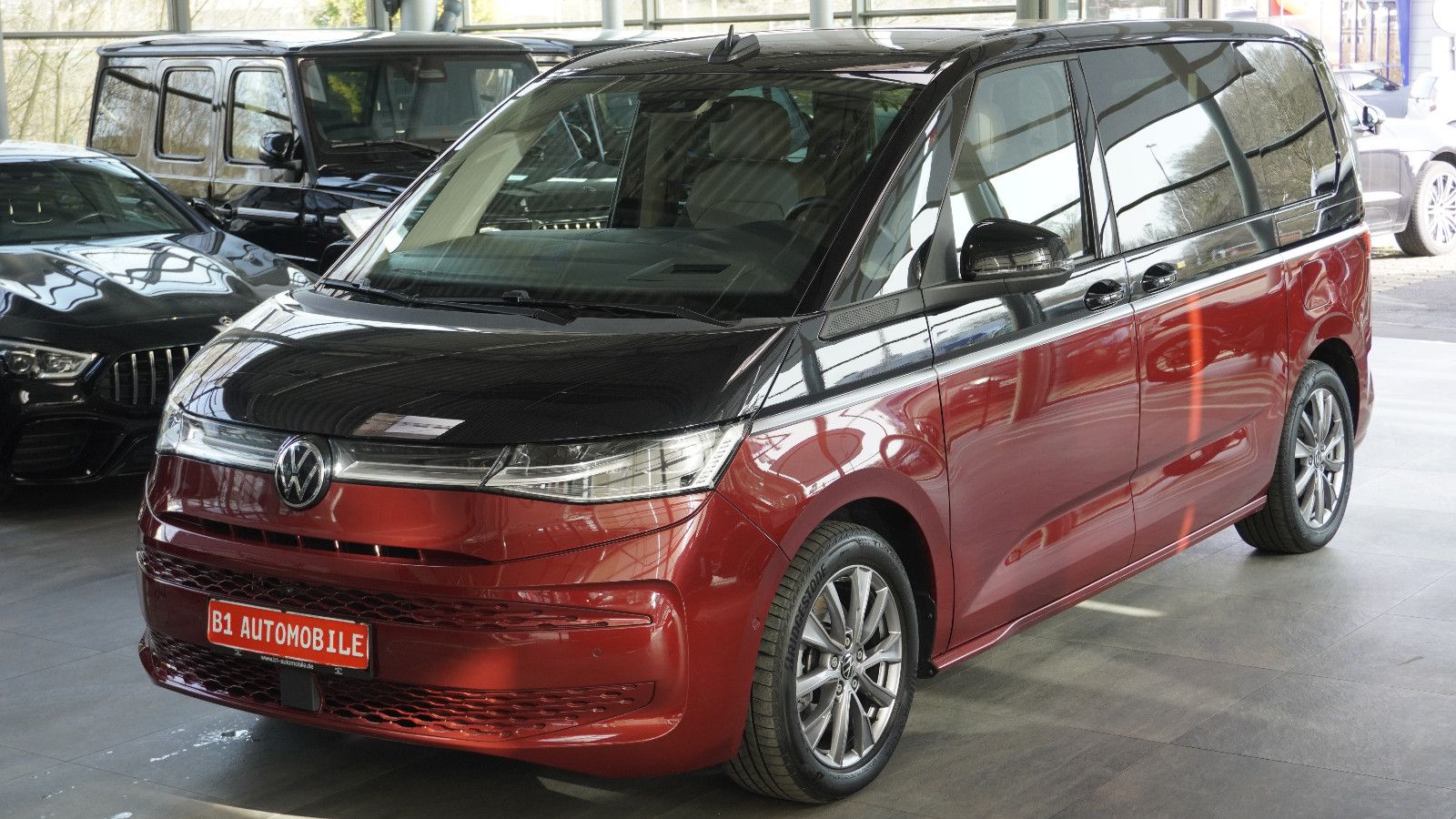 Volkswagen T7 Multivan Style*PANO*AHK*STHZ*H&K*HUD*360*FULL