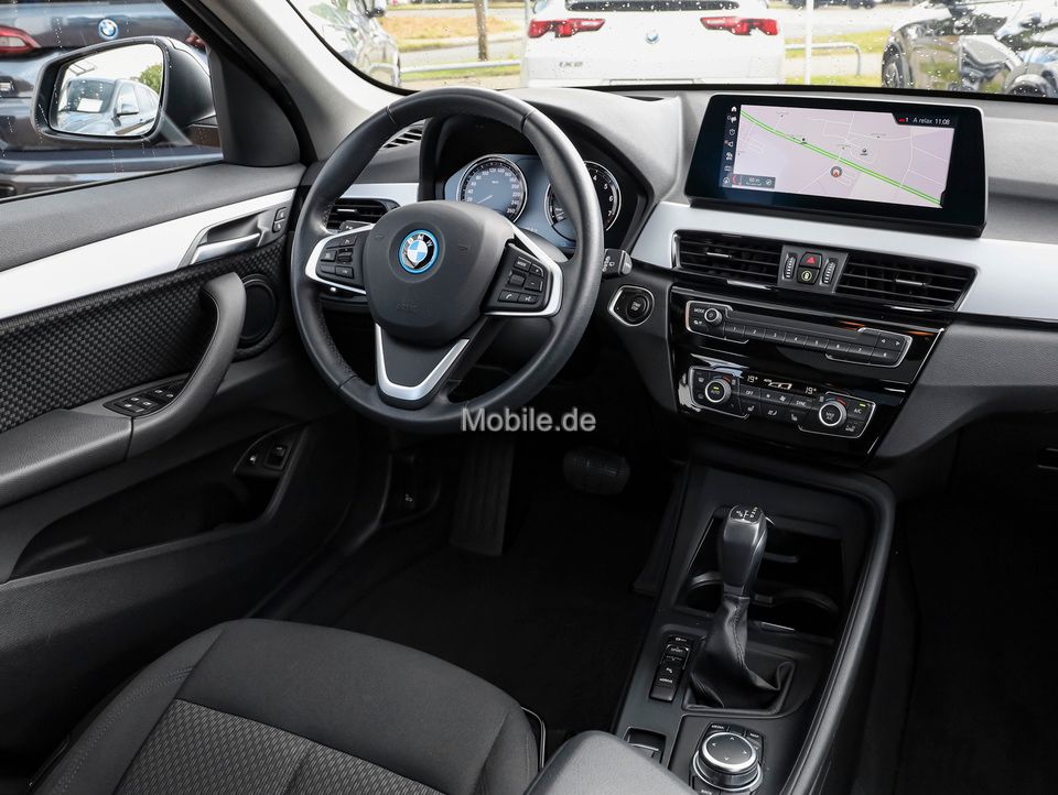 BMW X1 xDrive25e - Samsaru's Car Outlet