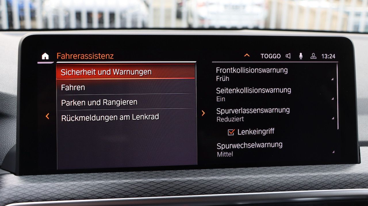 BMW X3 xDr 30d/M-SPORT/21Z/AHK/StHz/INDIVIDUAL/ACC/