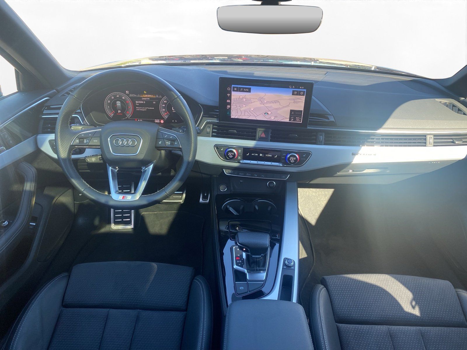 Audi A4 Avant 40 TFSI quattro S tronic S line | AHK