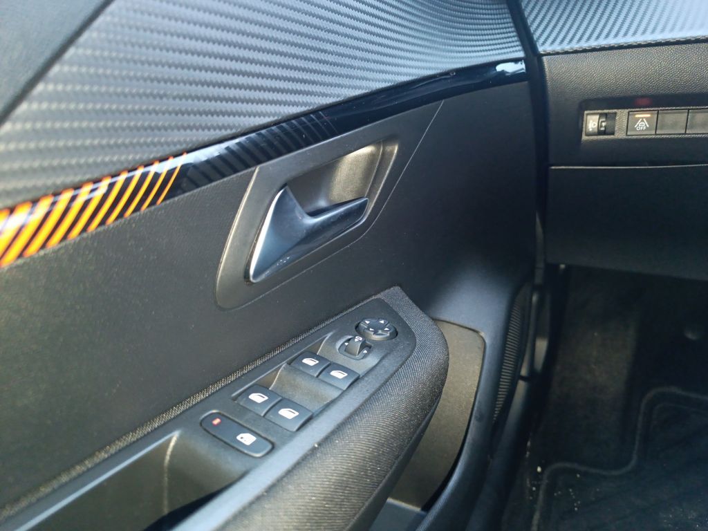 Peugeot 208 Active Pack - Samsaru's Car Outlet