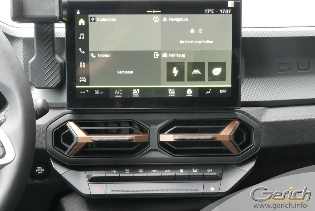 Dacia Duster Hybrid 140 Extreme - Samsaru's Car Outlet