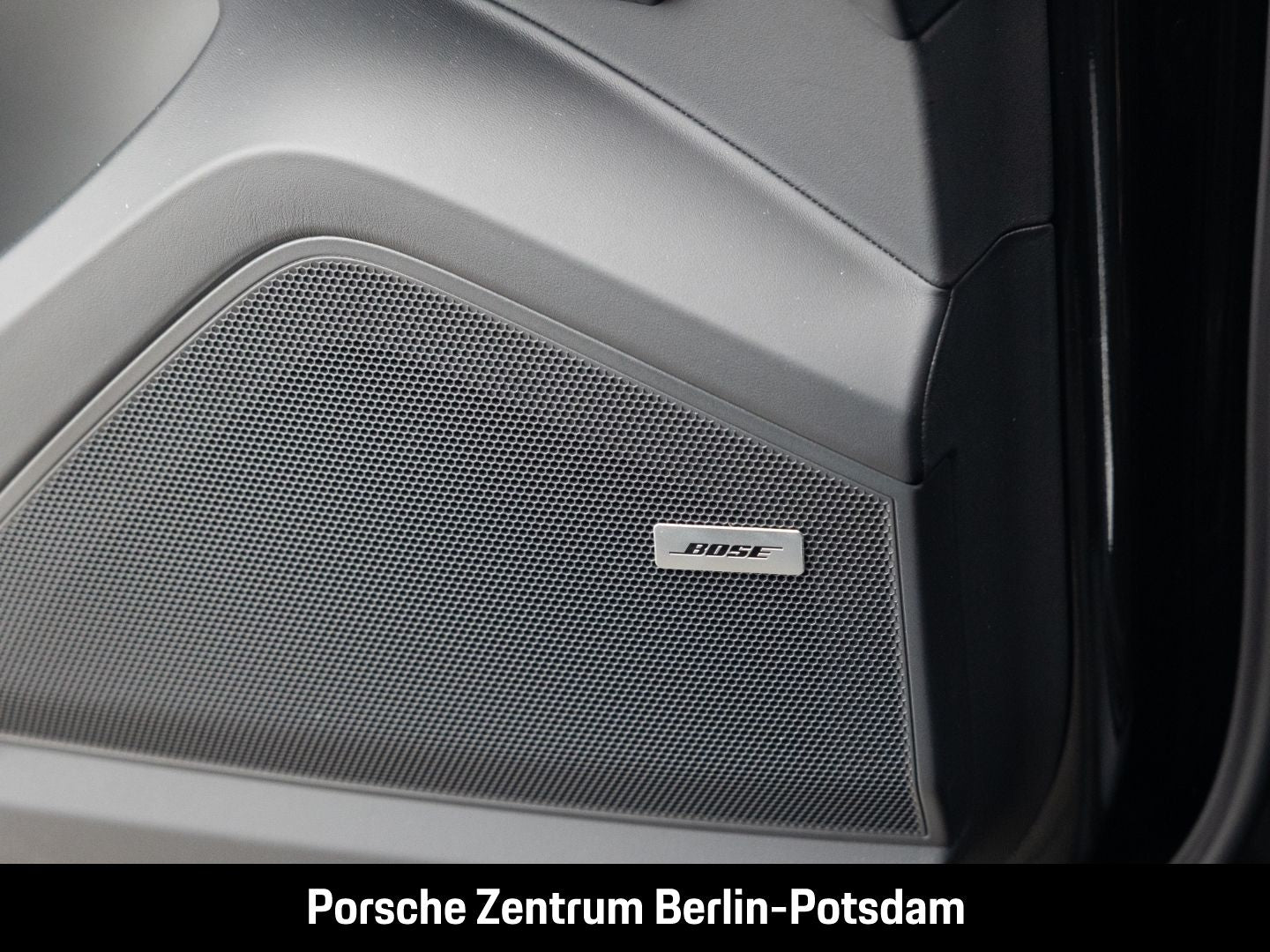 Porsche Cayenne E-Hybrid Coupe BOSE Sportabgasanlage LED
