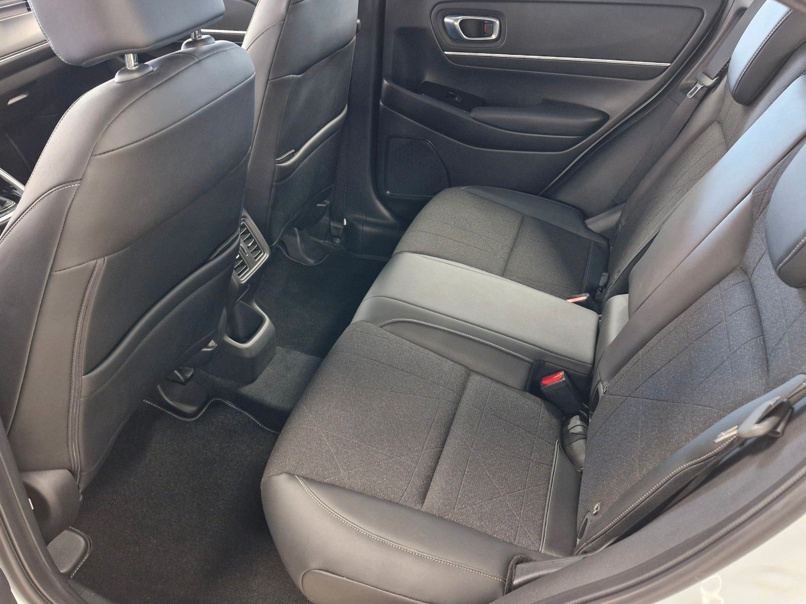 Honda HR-V 1.5 i-MMD Hybrid Advance