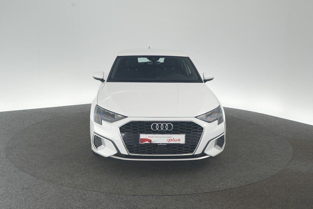 Audi A3 Sportb. 40 TFSIe S tronic advanced Navi