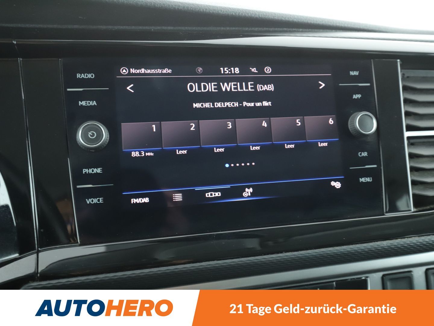 Volkswagen T6 Multivan 2.0 TDI Comfortline - Samsaru's Car Outlet
