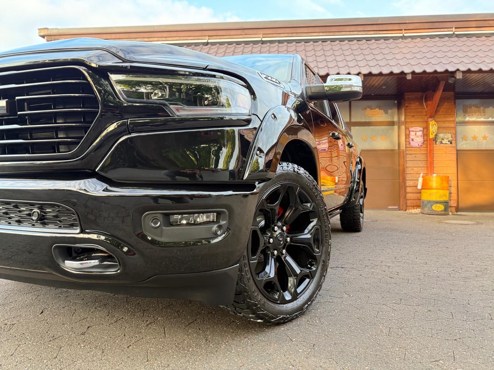Dodge LIMITED*LUFT*360KAMERA*LPG*OFFROAD*BÜGEL*AHK*NAV