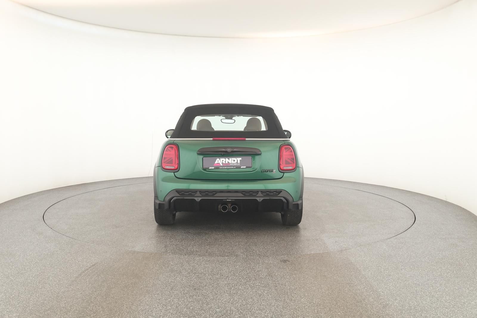 MINI Cooper S Cabrio JCW Premium+ - Samsaru's Car Outlet