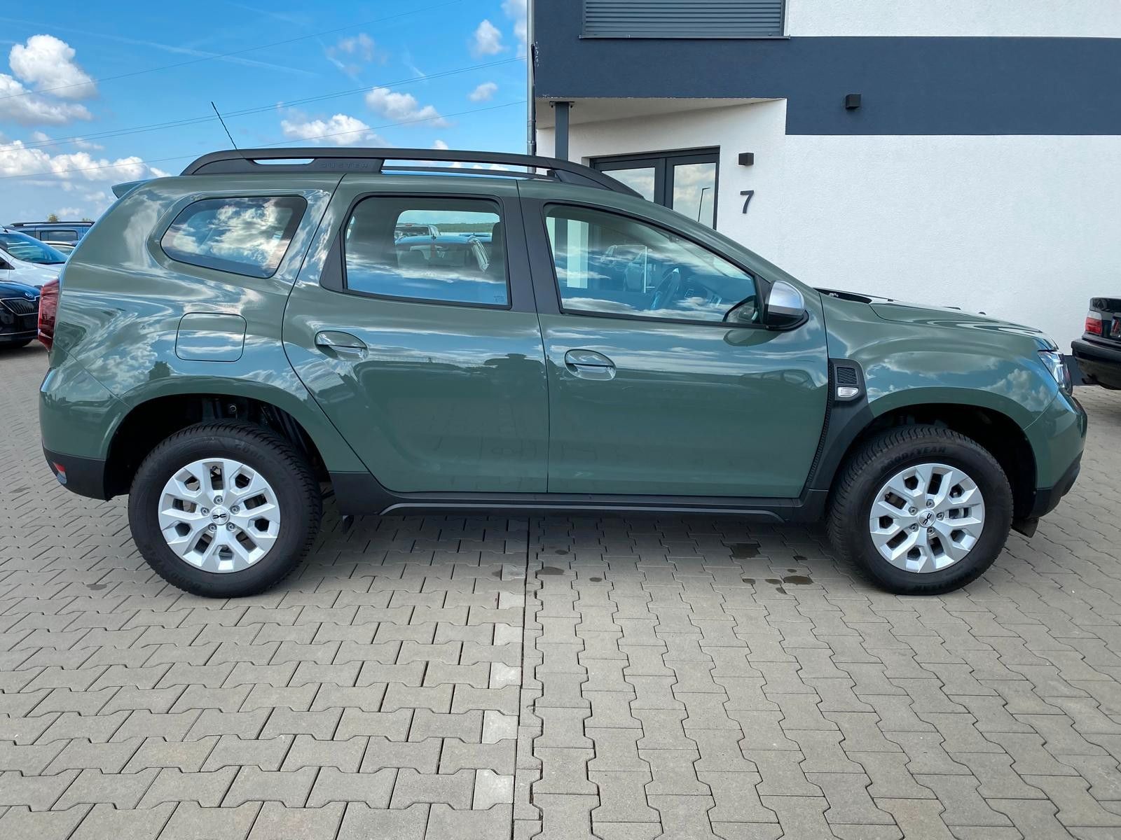 Dacia Duster II Expression 4WD - Samsaru's Car Outlet