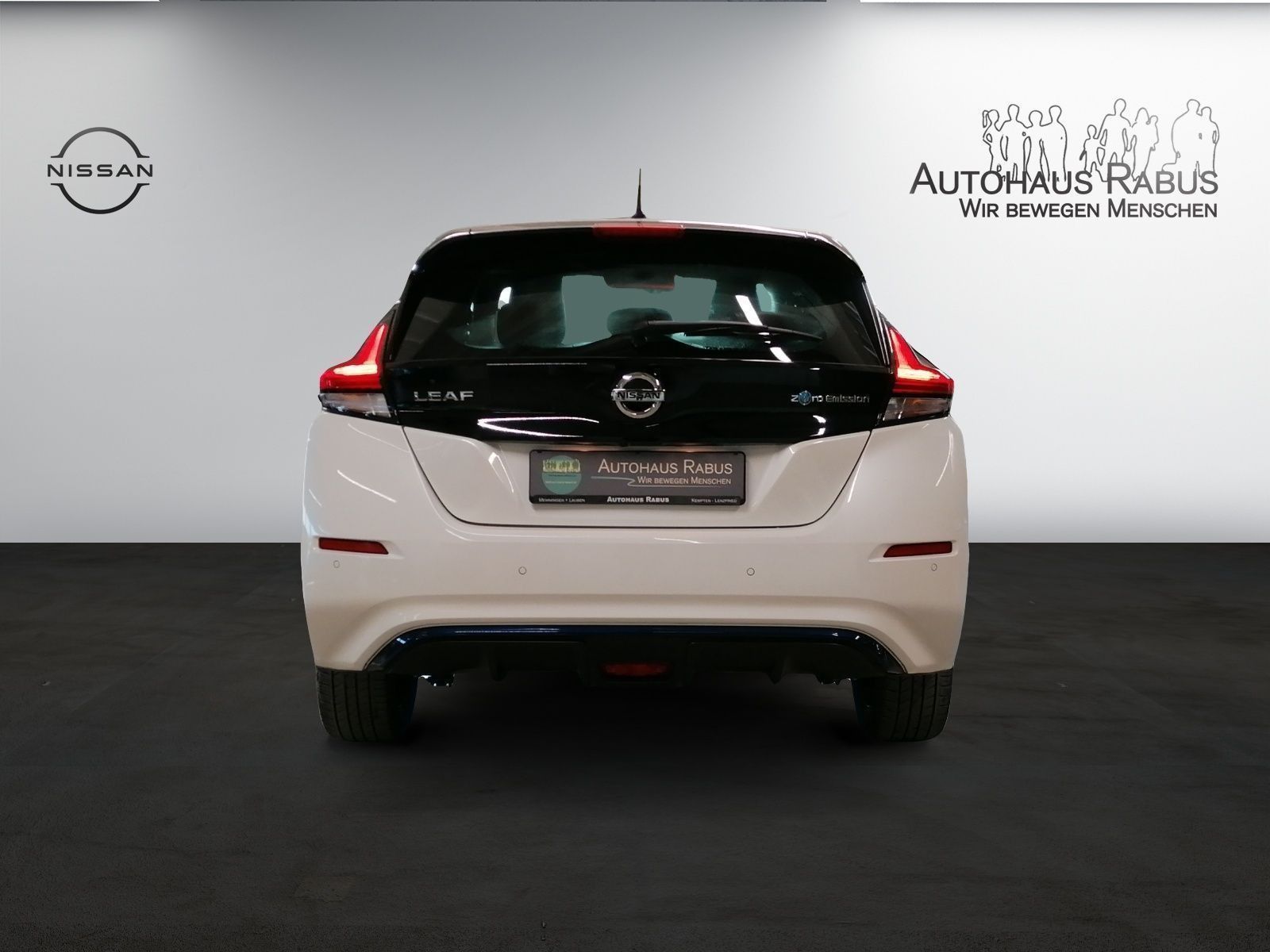 Nissan Leaf 62 kWh e+ Tekna - Samsaru's Car Outlet