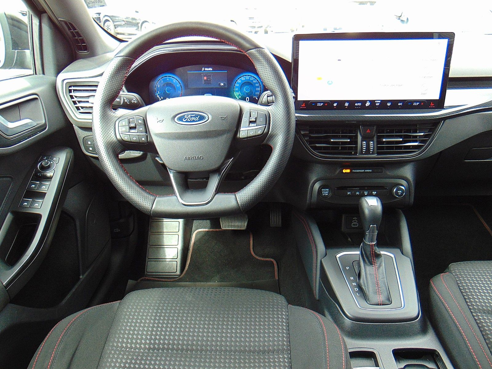 Ford Focus Turnier 1.0 EcoBoost Aut. ST-Line X