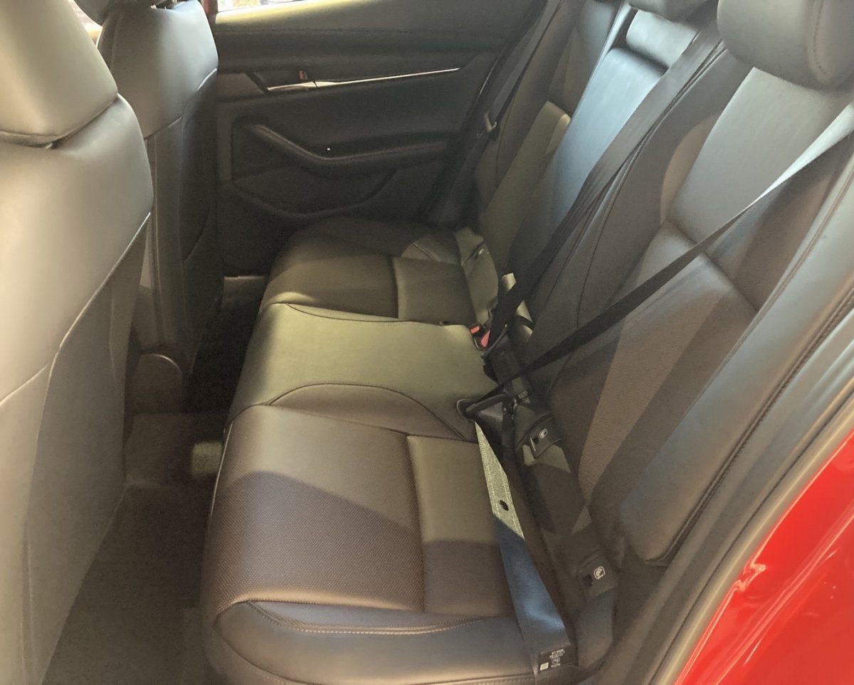 Mazda 3 2.0L e-SKYACTIV G 122ps Aut. Exclusive-Line Le