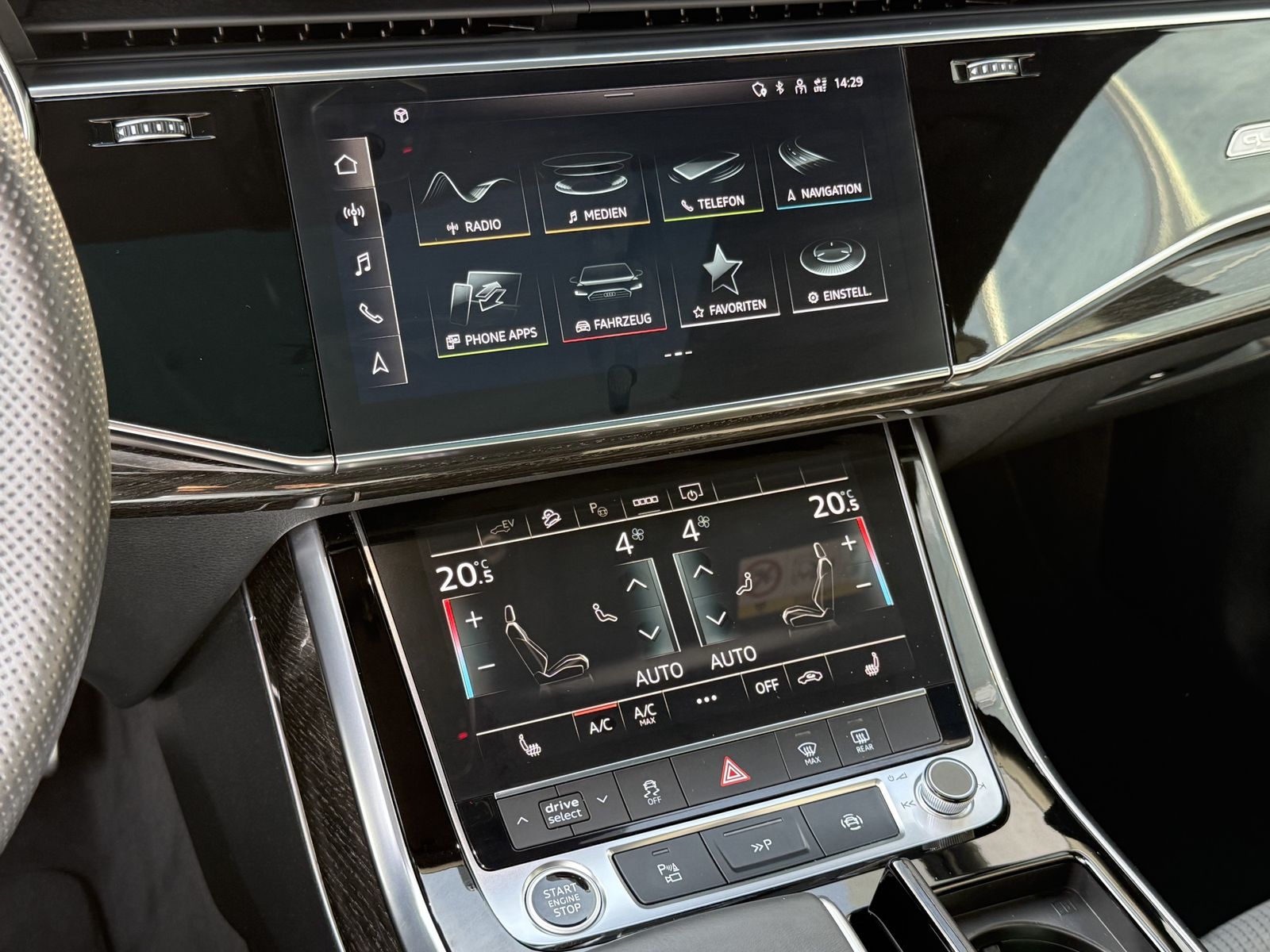 Audi Q8 55 TFSI e quattro tiptronic S line NP113.585€
