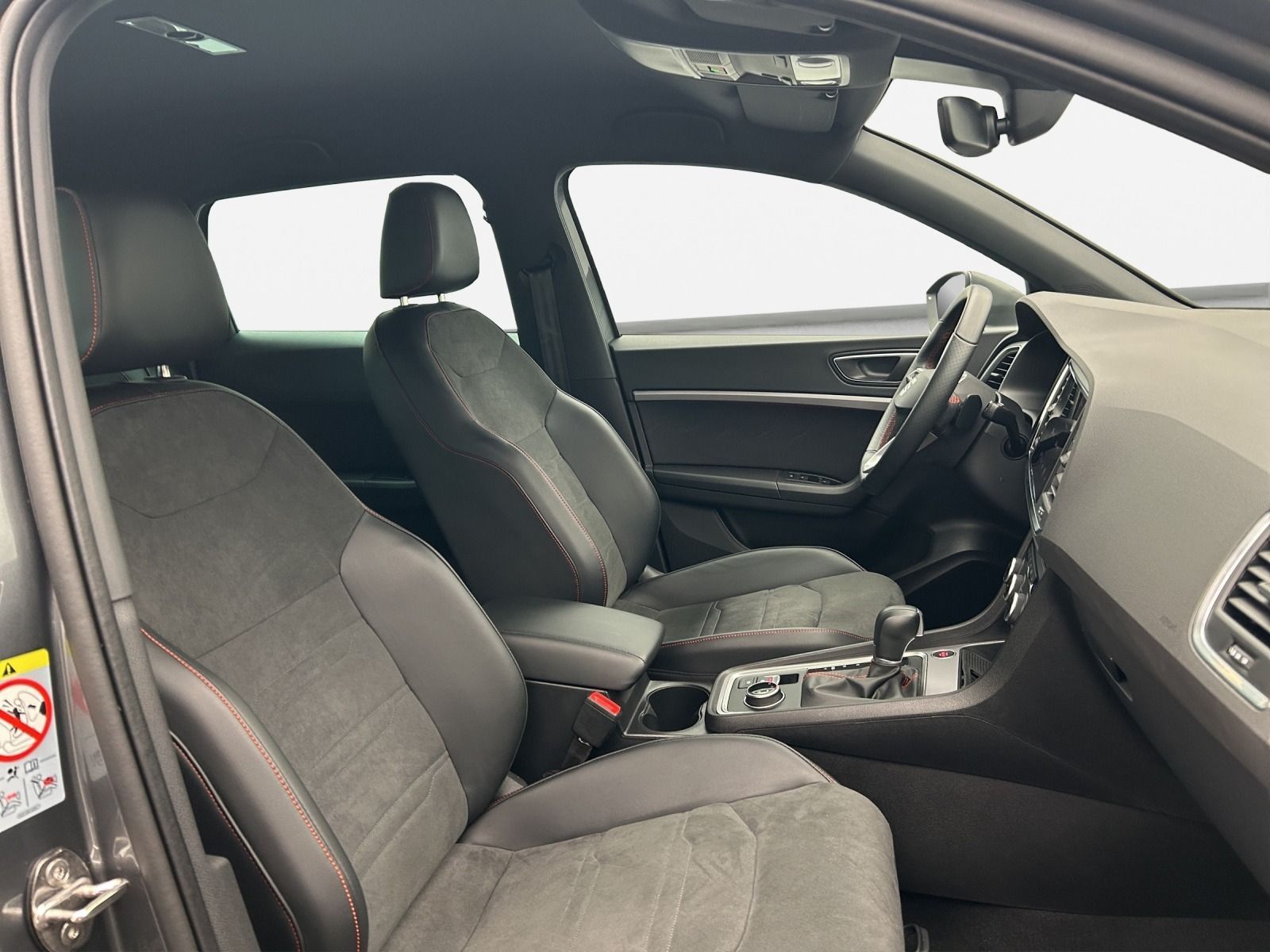 Seat Ateca FR 2.0 TDI DSG*NAVI*AHK*KAM*SHZ*ACC*LED*