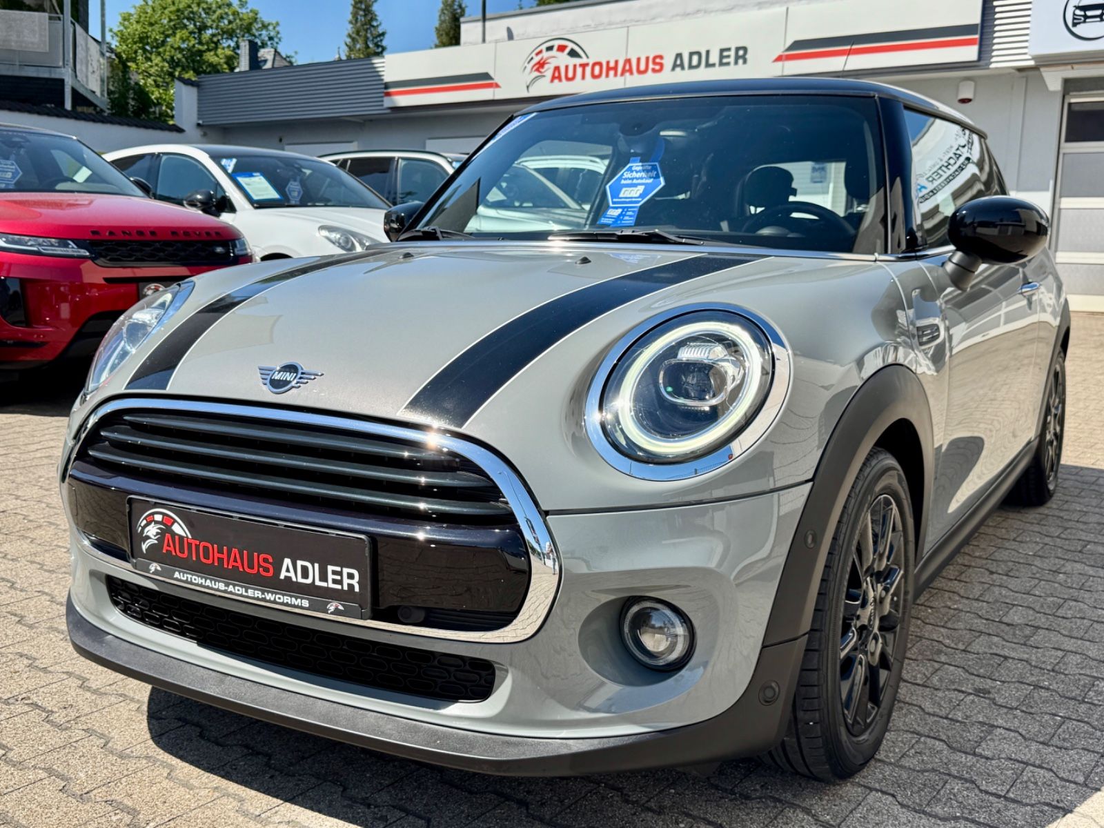 MINI COOPER 1.5 PEPPER - Samsaru's Car Outlet