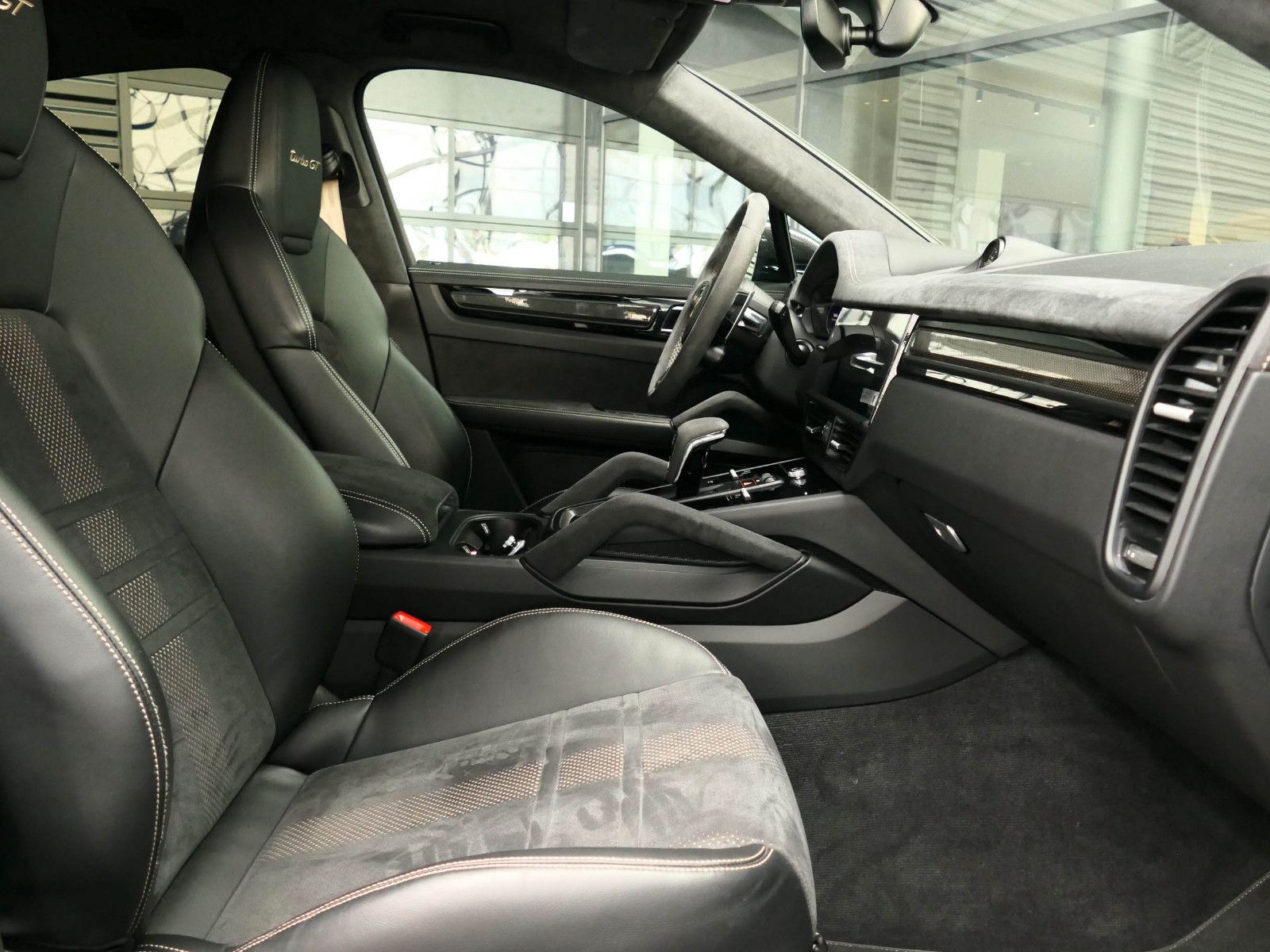 Porsche Cayenne Coupe Turbo GT