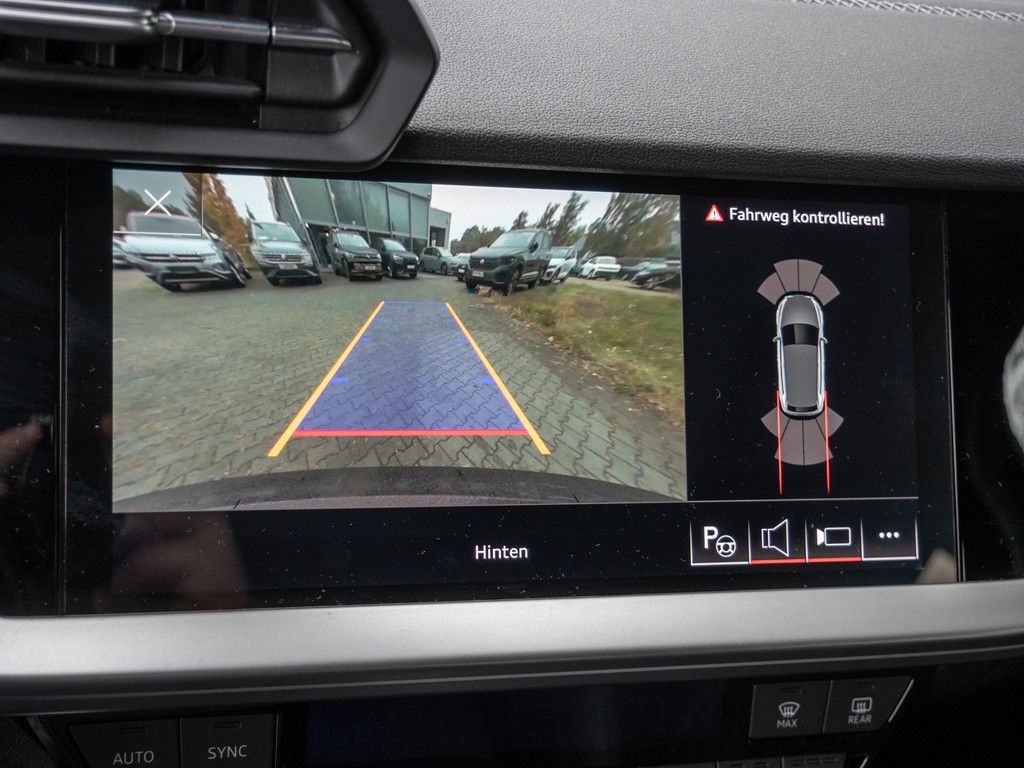 Audi A3 Sportback 40TFSI S line MATRIX NAVI PANORAMA