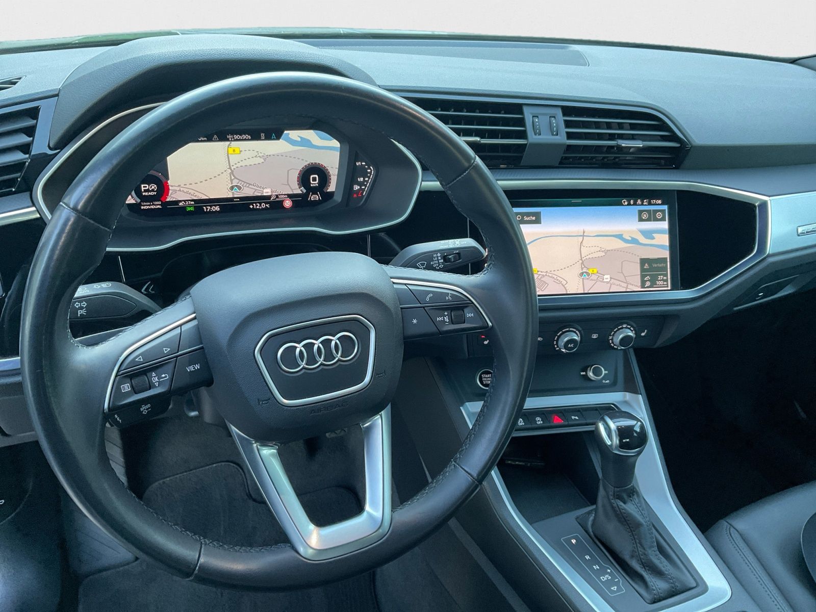 Audi Q3 40 TDI S line quattro - Samsaru's Car Outlet