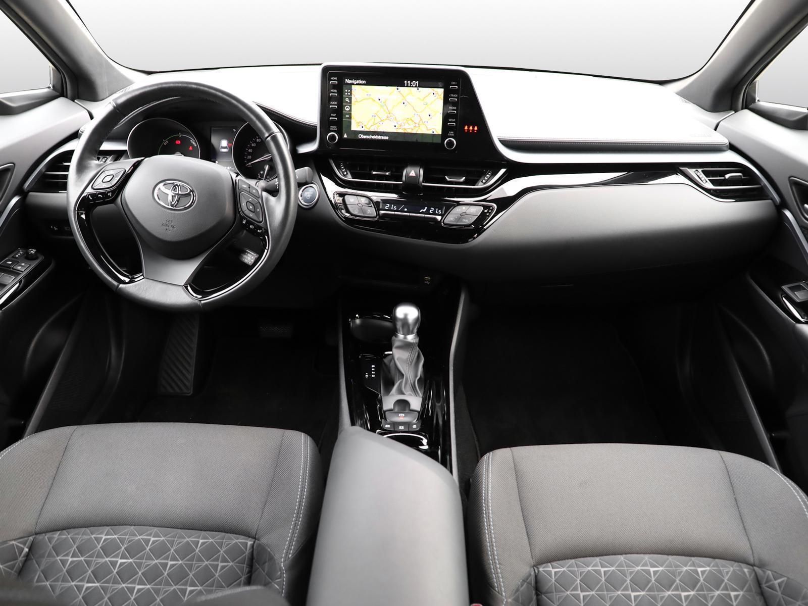 Toyota C-HR 2.0 Hybrid - Samsaru's Car Outlet