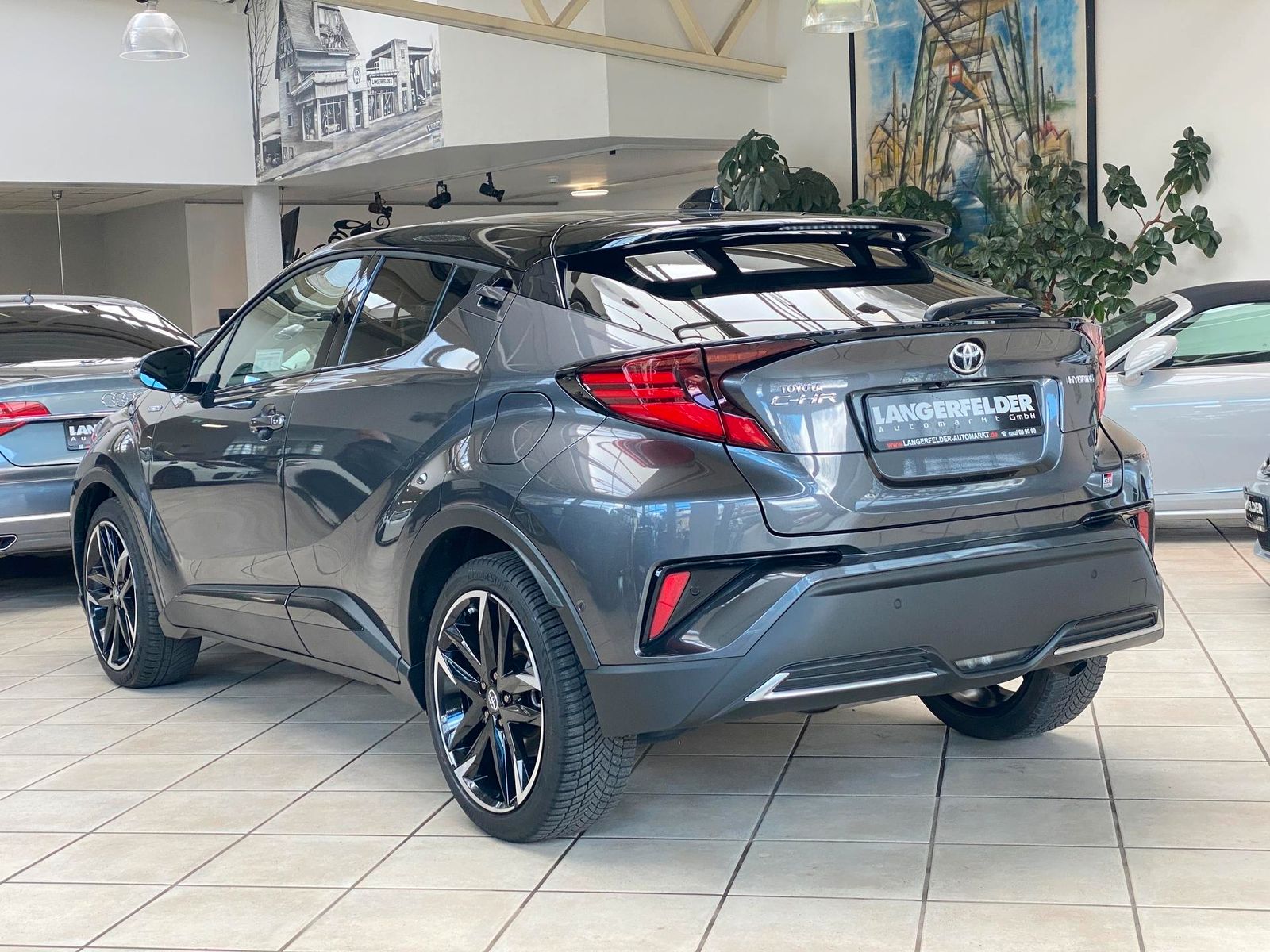 Toyota C-HR 2.0 Hybrid GR Sport - Samsaru's Car Outlet