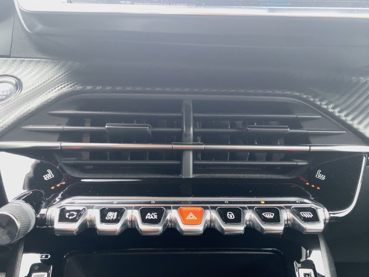 Peugeot 2008 Active - Samsaru's Car Outlet