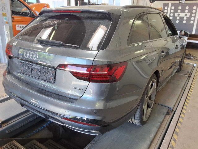 Audi A4 Avant S line 40 TFSI quattro S tronic NAVI B&