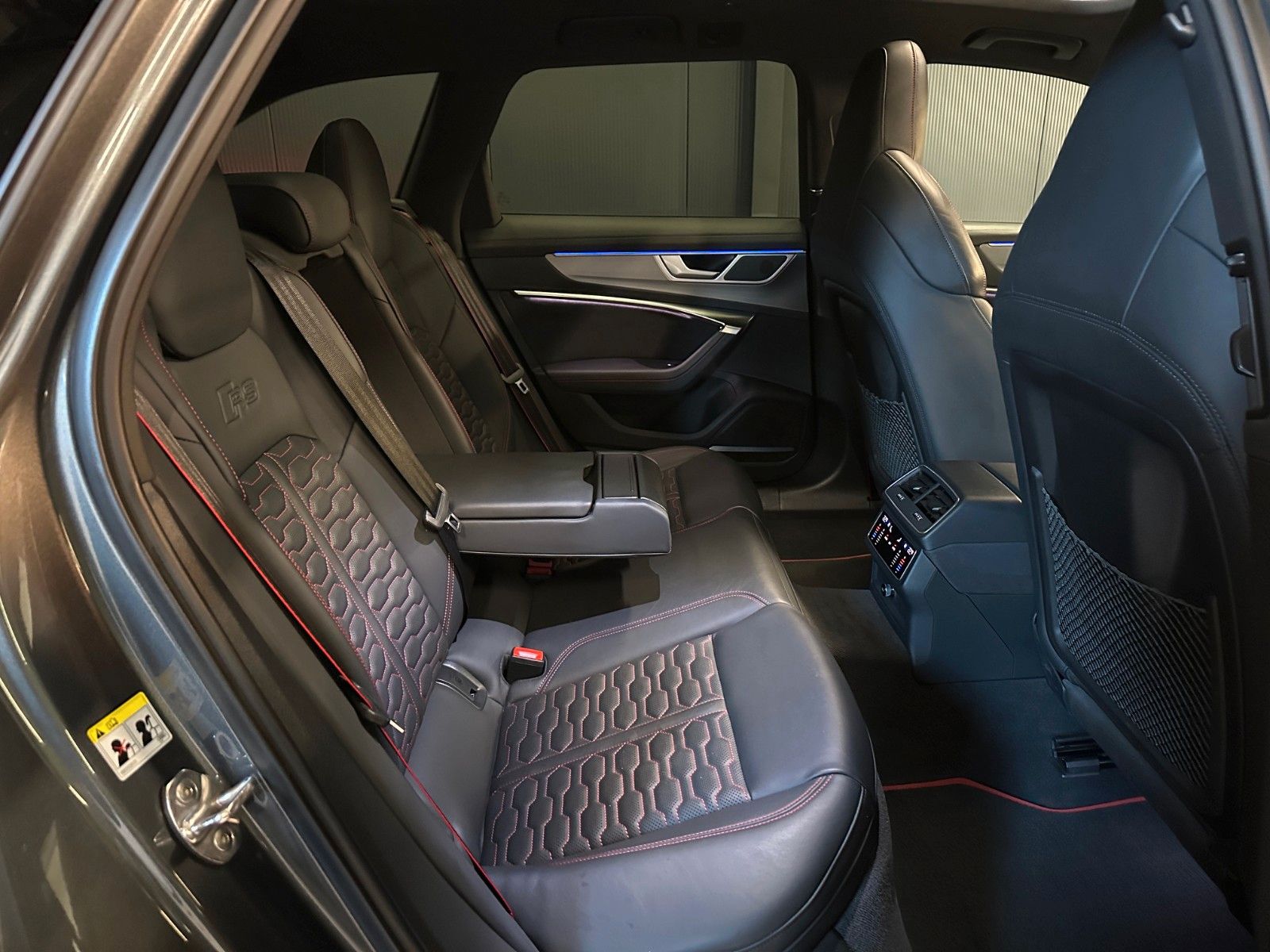 Audi RS6 Avant 4.0 TFSI quattro*LASER*PANORAMA*DYNAMI