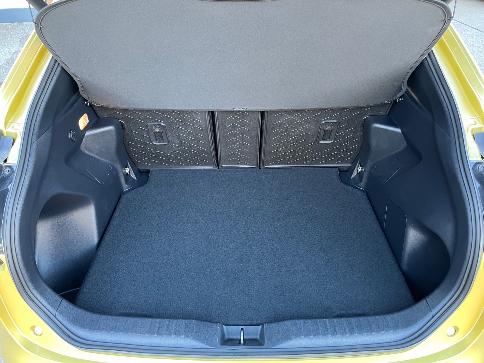 Toyota Yaris Cross 1.5Hybrid AWD-i Adventure,Matrix,HUD