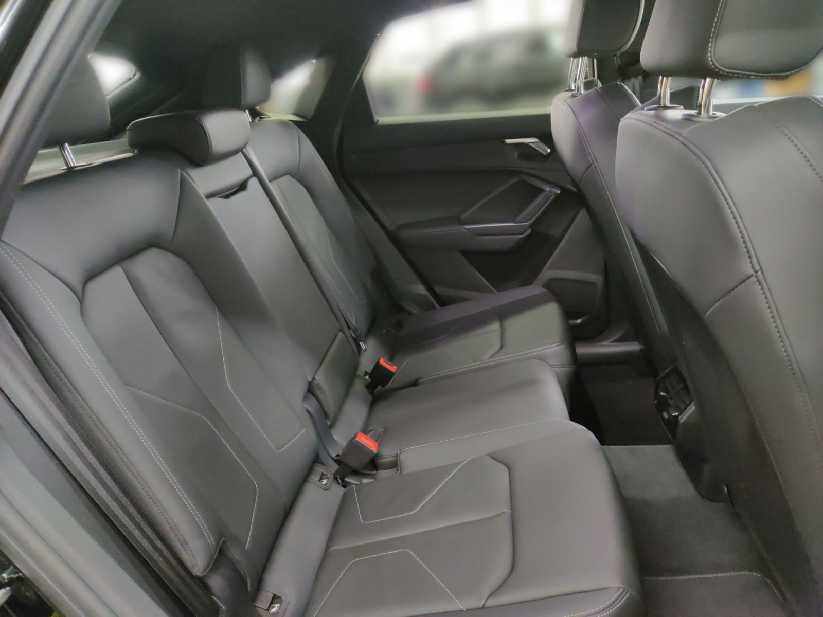 Audi Q3 Sportback 40 TDI quattro s-line - Samsaru's Car Outlet