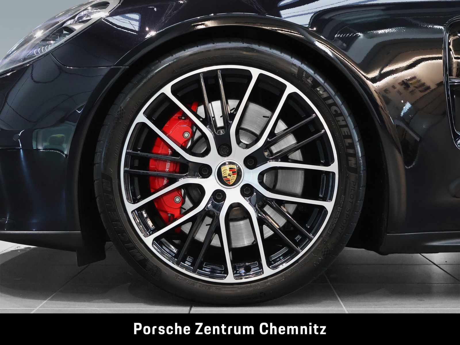 Porsche Panamera 4S E-Hybrid Sport Turismo 4+1 Sitze;Spo