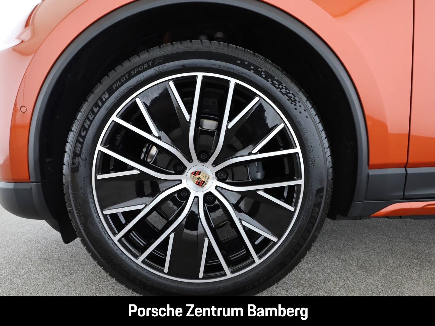 Porsche Macan 4/ Off-Road-Paket/ 21 Zoll/ BOSE/ Matrix u