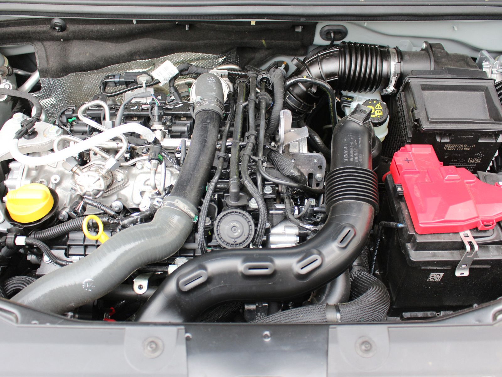 Dacia Duster Extreme 1.3 TCe 150 AT - Samsaru's Car Outlet