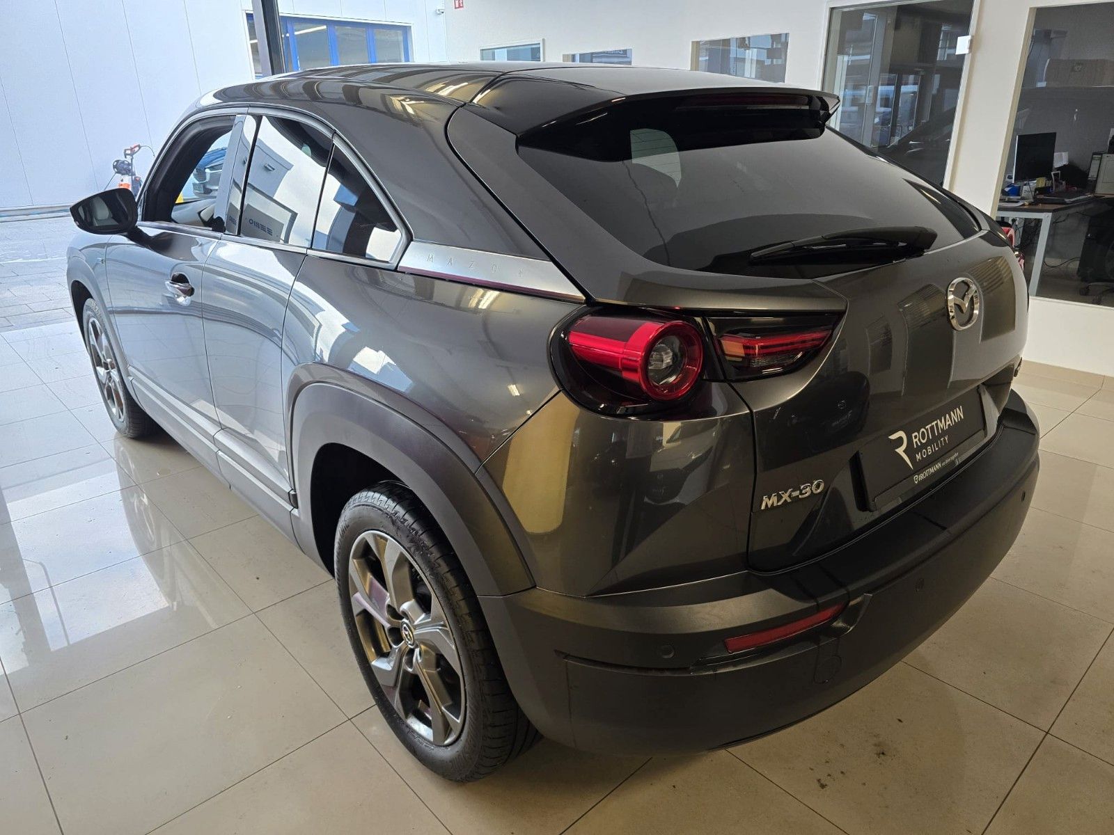 Mazda MX-30 e-Skyactiv EV Makoto *MC-P.*PRE-P*