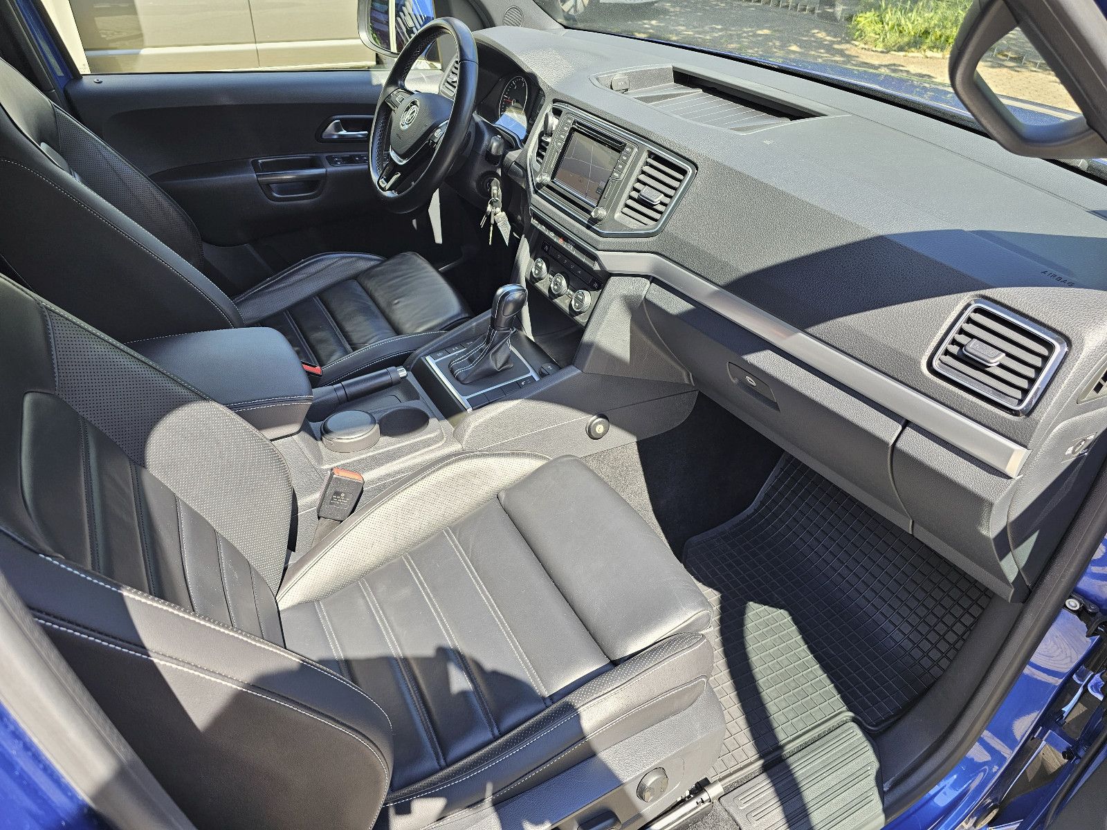 Volkswagen Amarok Aventura 3.0 TDI V6 190 KW AG8 4MO - Samsaru's Car Outlet