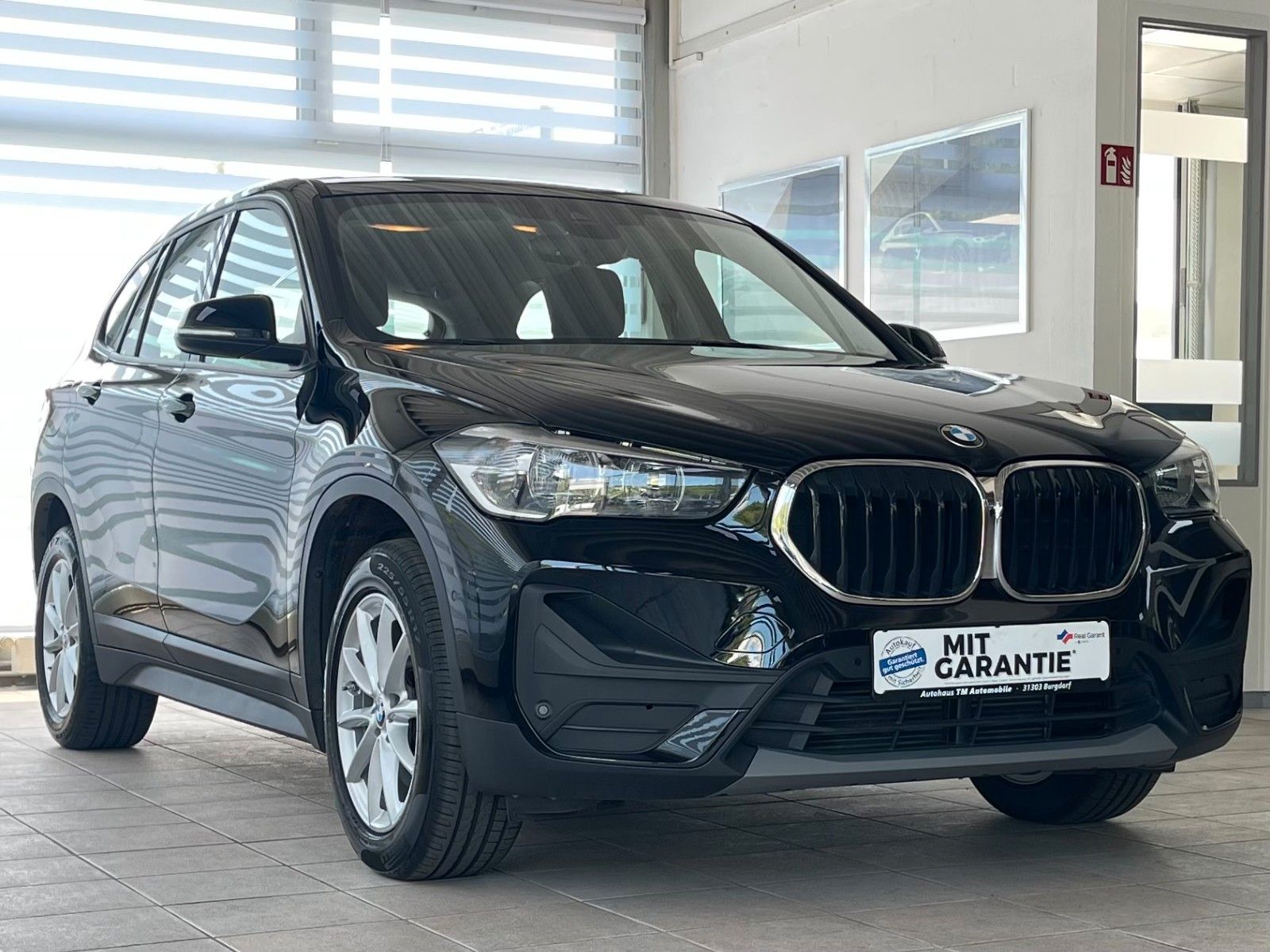BMW X1 xDrive 18d Aut. - Samsaru's Car Outlet
