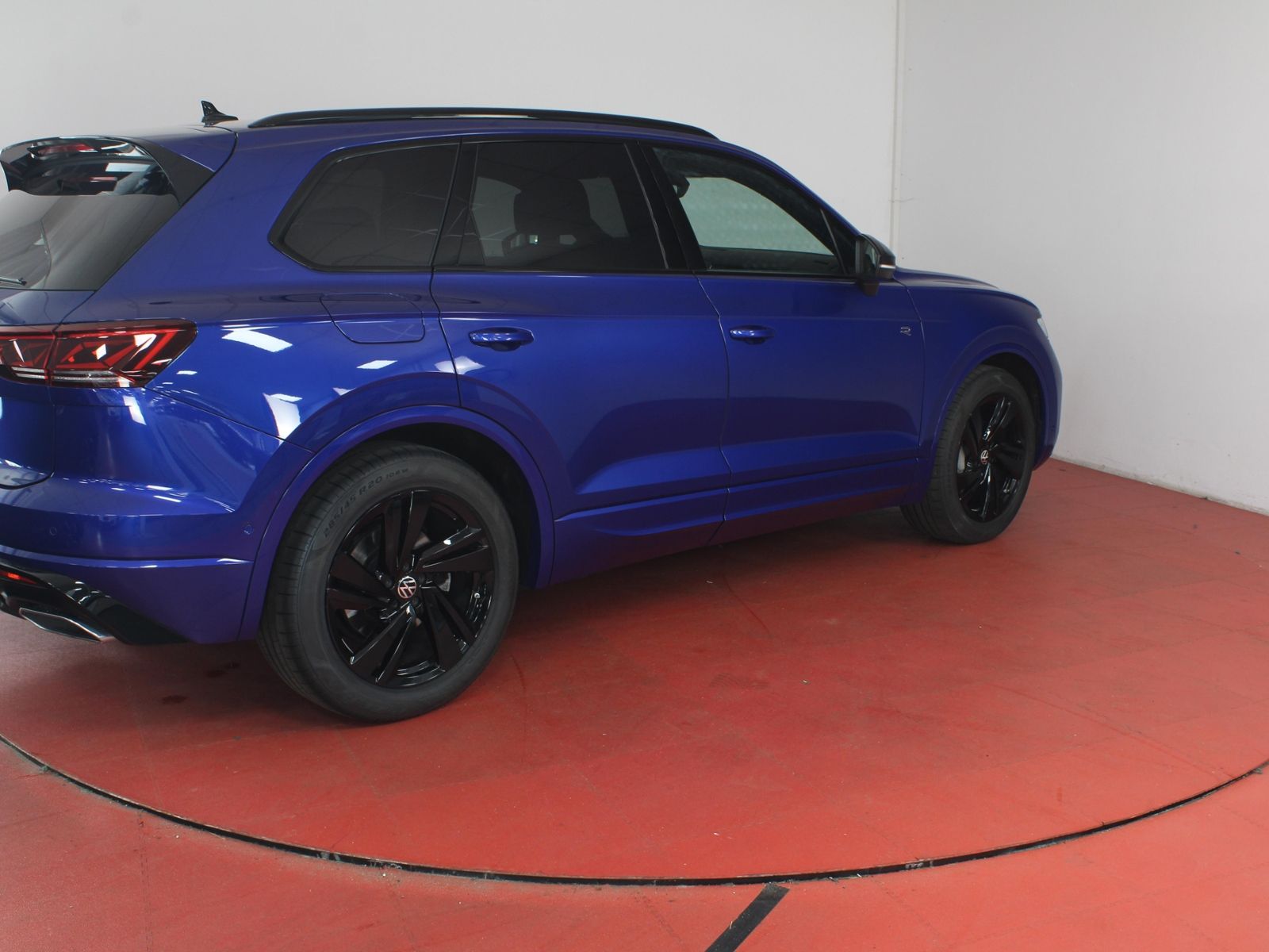 Volkswagen Touareg R-Line Black Style 3.0TDI 497,-ohne Anza