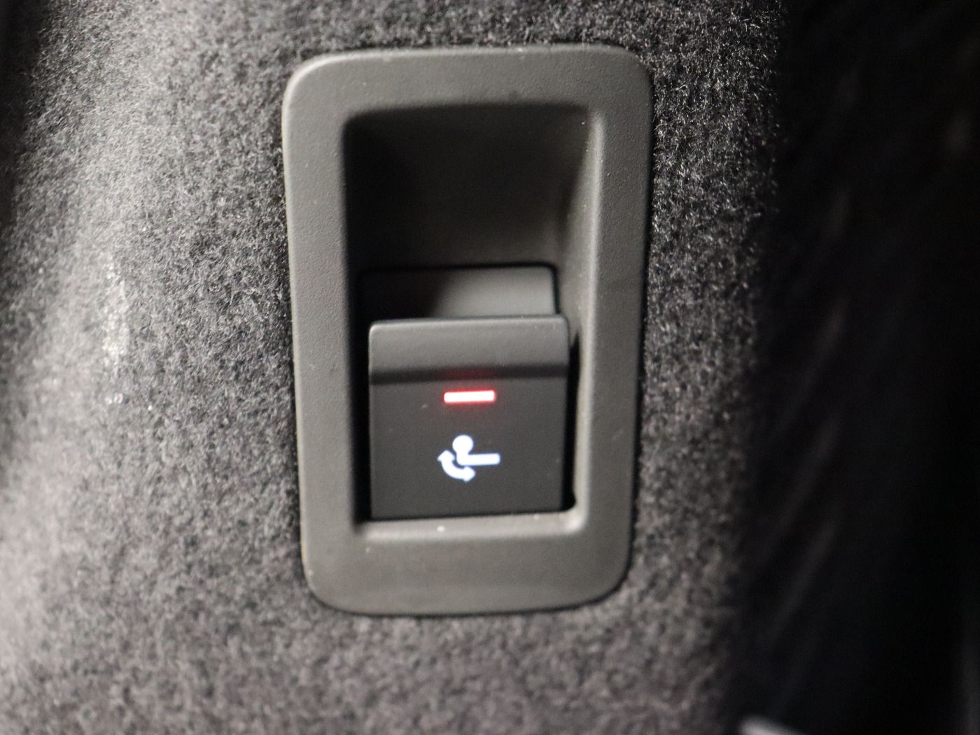Audi A8 lang 60 TFSI e quattro - Samsaru's Car Outlet