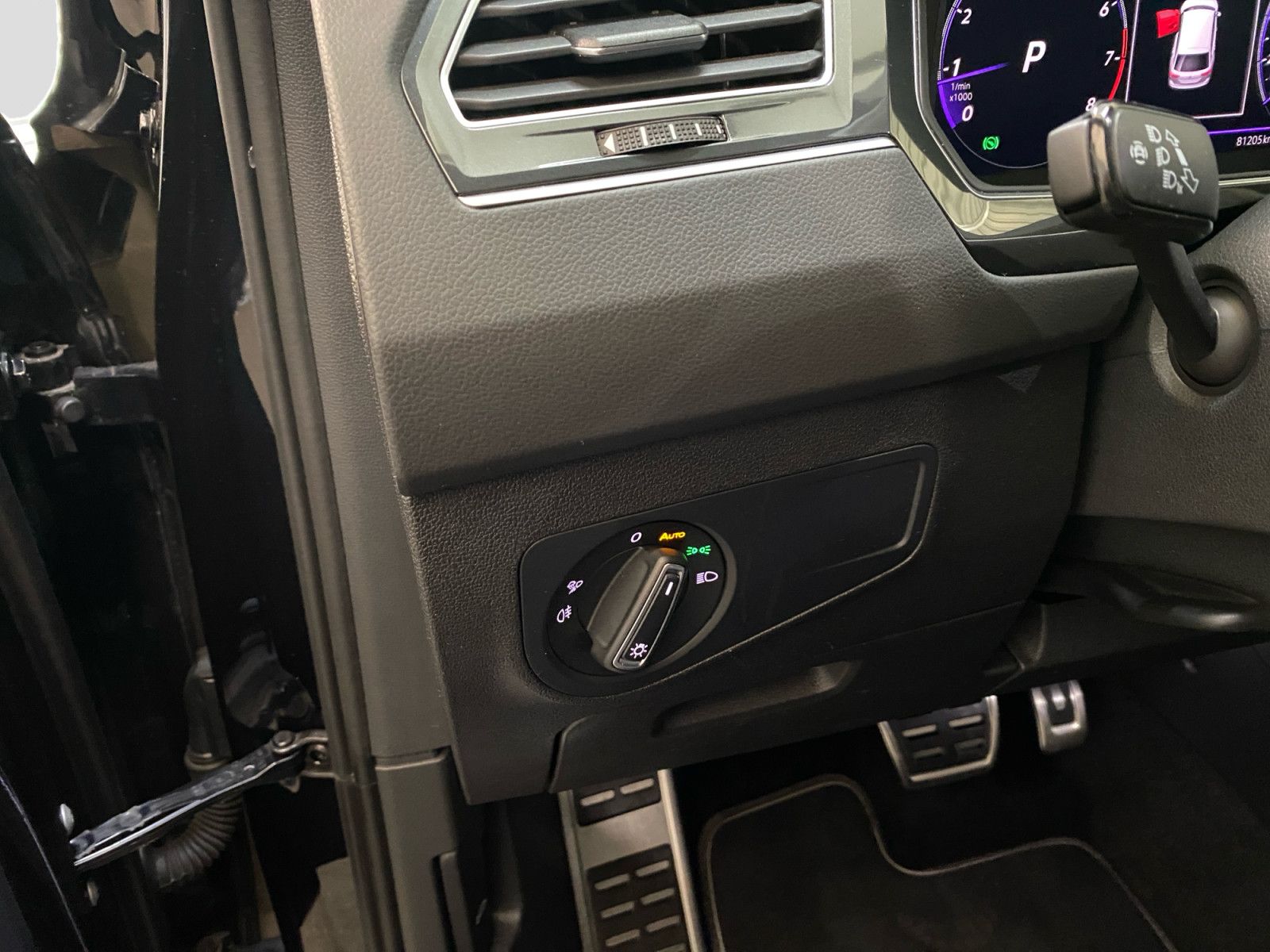 Volkswagen Tiguan 2.0 TSI DSG R-Line 4Motion AHK Kamera