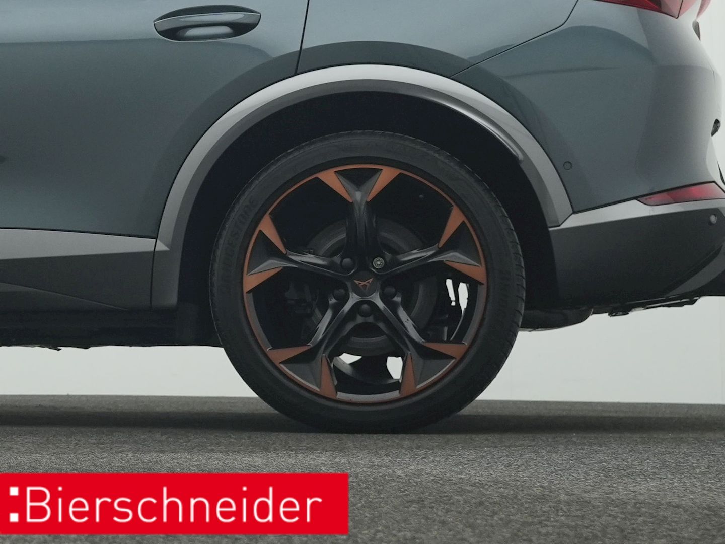 Cupra Formentor 2.0 TSI DSG 4Dr. VZ PANO AHK 360 eHECK