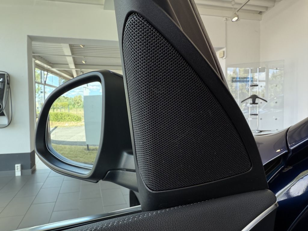 BMW X3 xDrive30d - Samsaru's Car Outlet