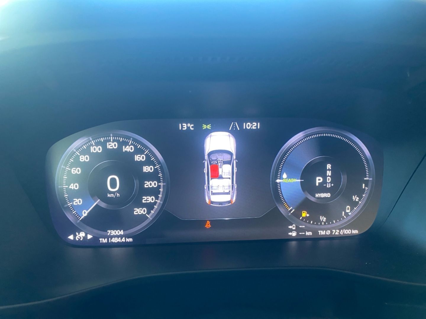 Volvo XC40 T5 Recharge DKG R-Design *AHK*360°*Pano*H/K
