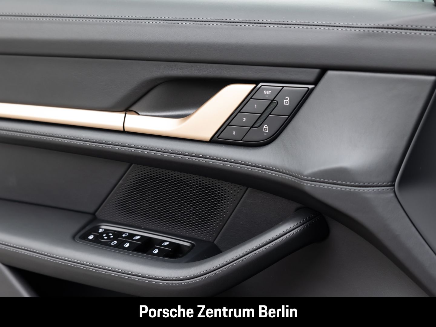 Porsche Taycan 4S Cross Turismo Clubleder Head-Up 21-Zol