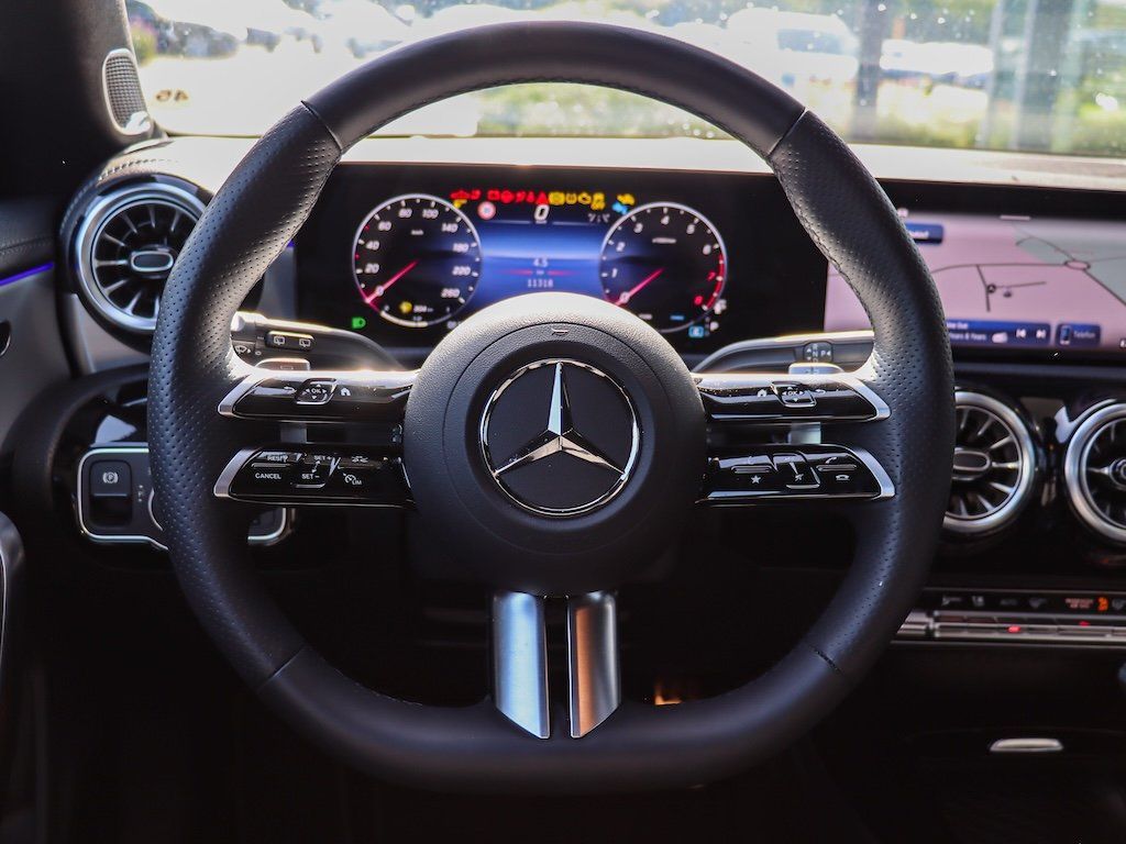 Mercedes-Benz CLA 250 4M SB AMG PremiumPlus - Samsaru's Car Outlet